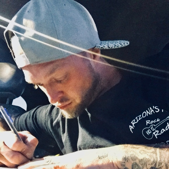 Meet your NEW FreshToDeath Posher!! - Picture 5 of 5